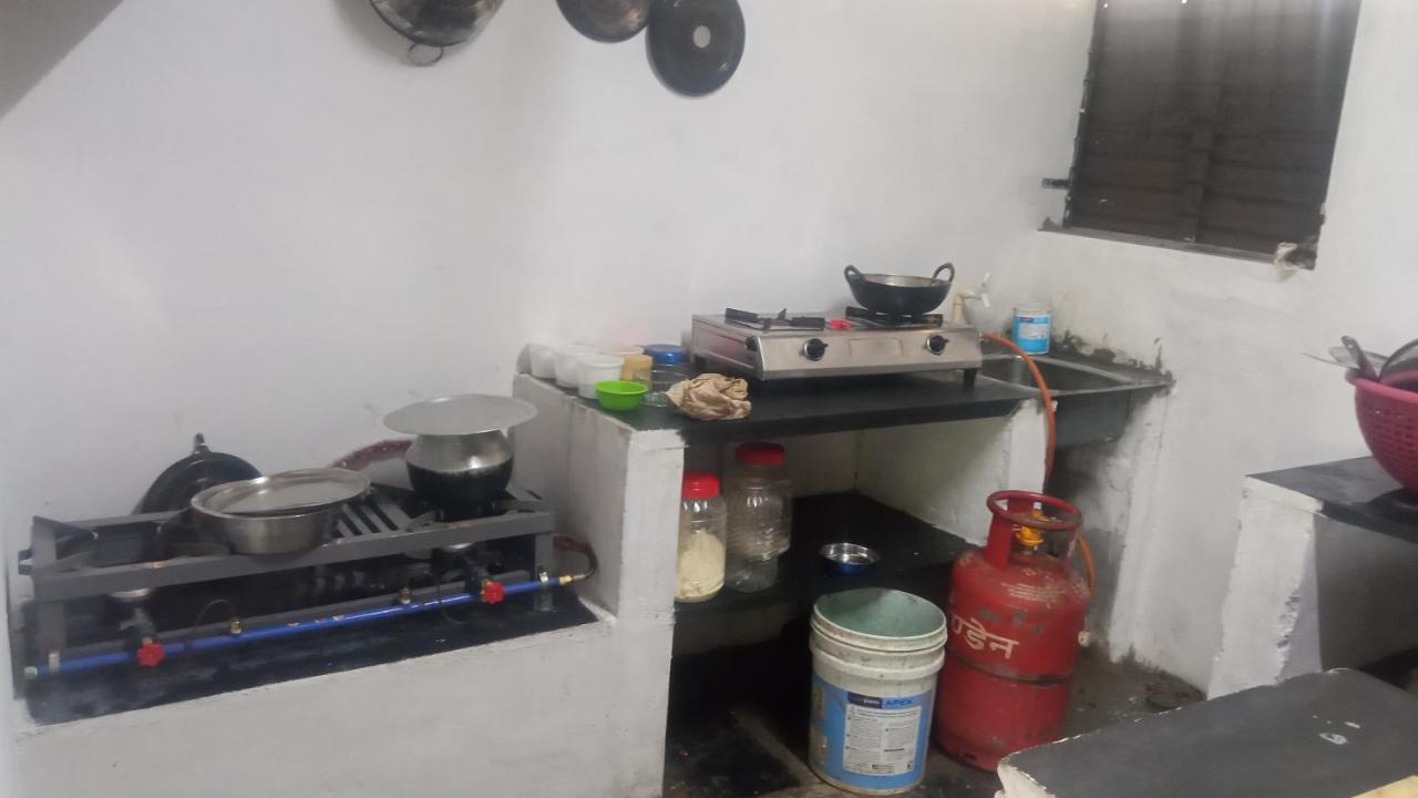 Gopi Plantation Homestay ハンピ エクステリア 写真