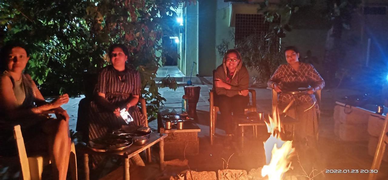 Gopi Plantation Homestay ハンピ エクステリア 写真